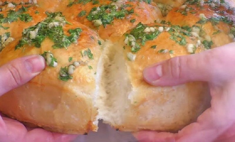 Воздушное дрожжевое тесто без яиц и молока: универсальный рецепт для вашей кухни