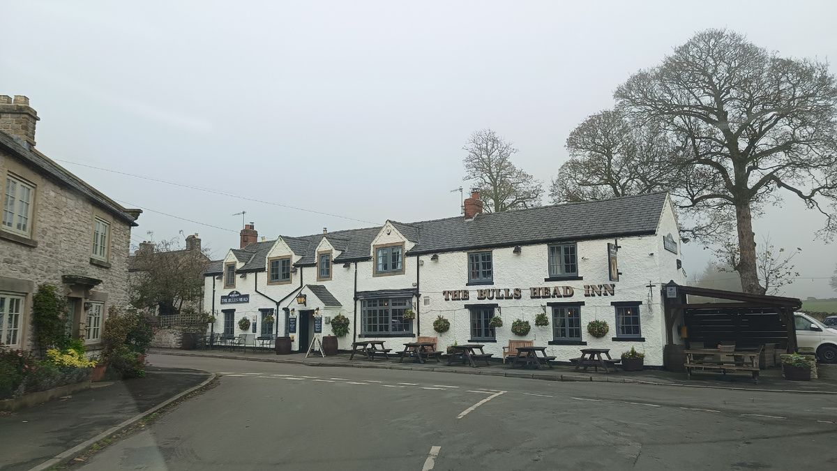 Кулинарный хит: колбасный пай и котлеты из остатков