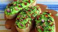 Брускетты с беконом и горошковым пюре: весеннее наслаждение на столе