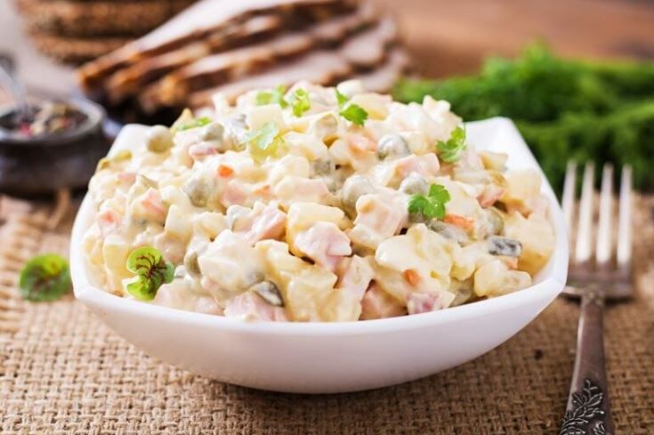 Необычные салаты для вашего праздничного стола