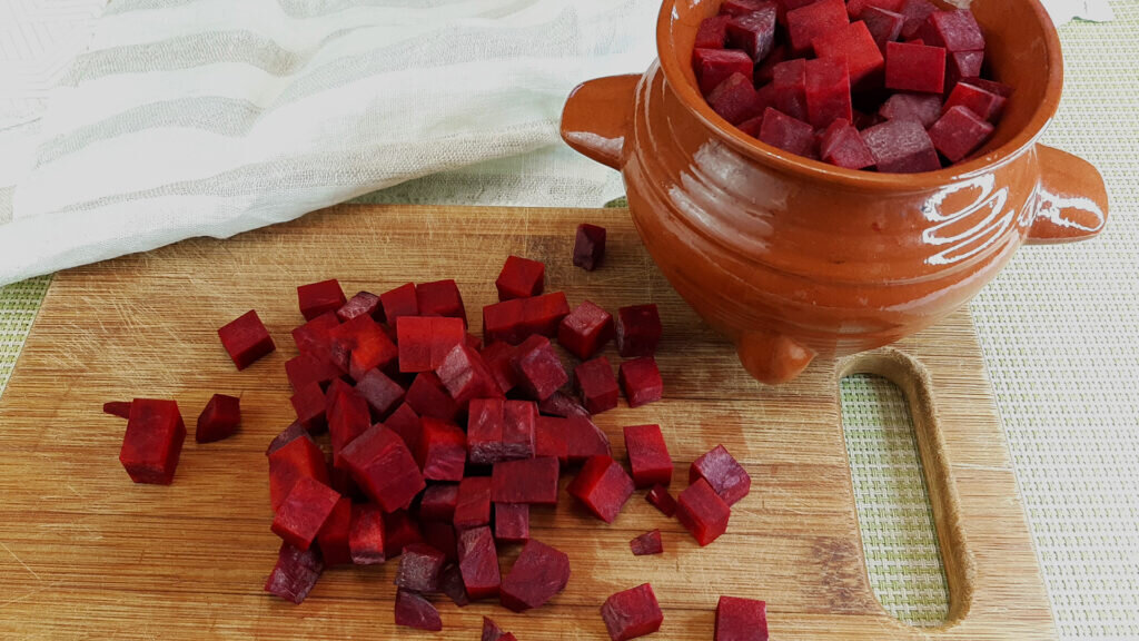 Овощи для салата: как быстро и просто их подготовить