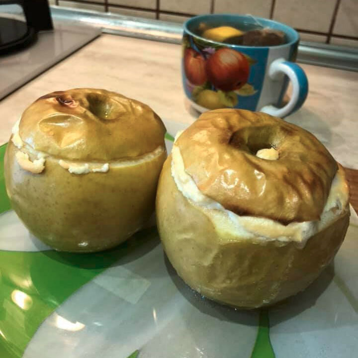 Запеченные яблоки с нежной начинкой