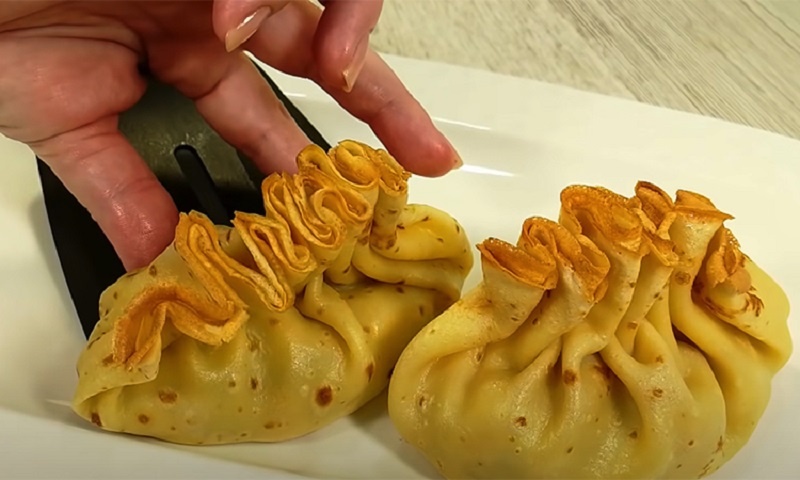 Нежные блины с оригинальной начинкой: вкусная кулинарная находка