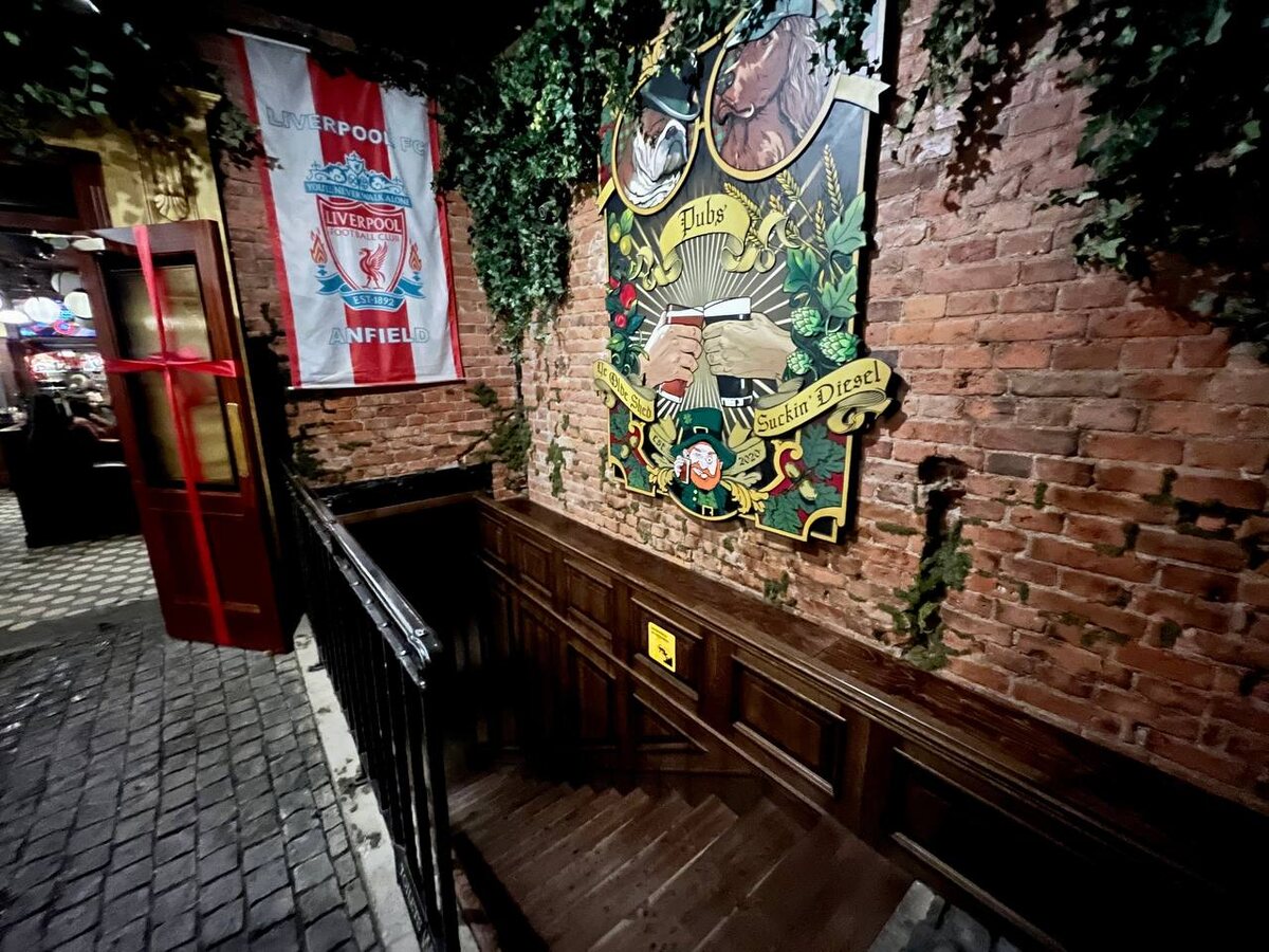 Загадочный коктейльный опыт в Mbar: угощения и атмосфера эпохи