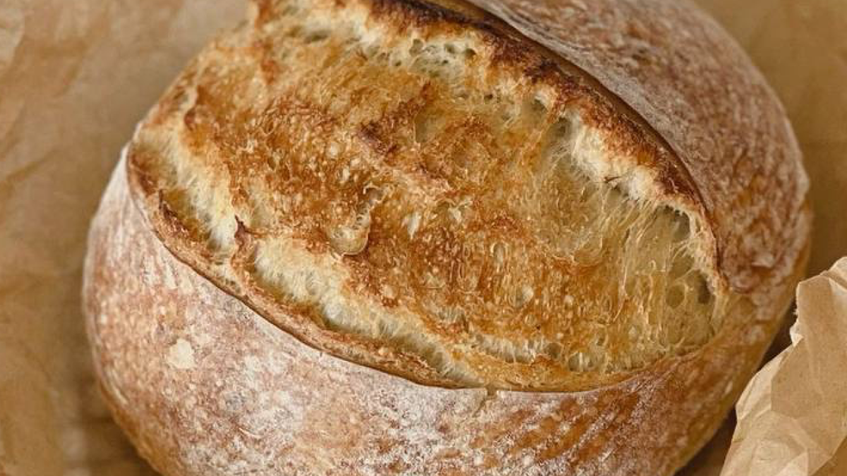 Кулинарные предпочтения звезд: от бородинского хлеба до домашнего пюре