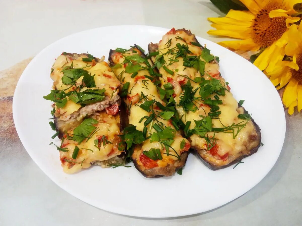 Запеченные баклажаны: простое и вкусное блюдо для ужина