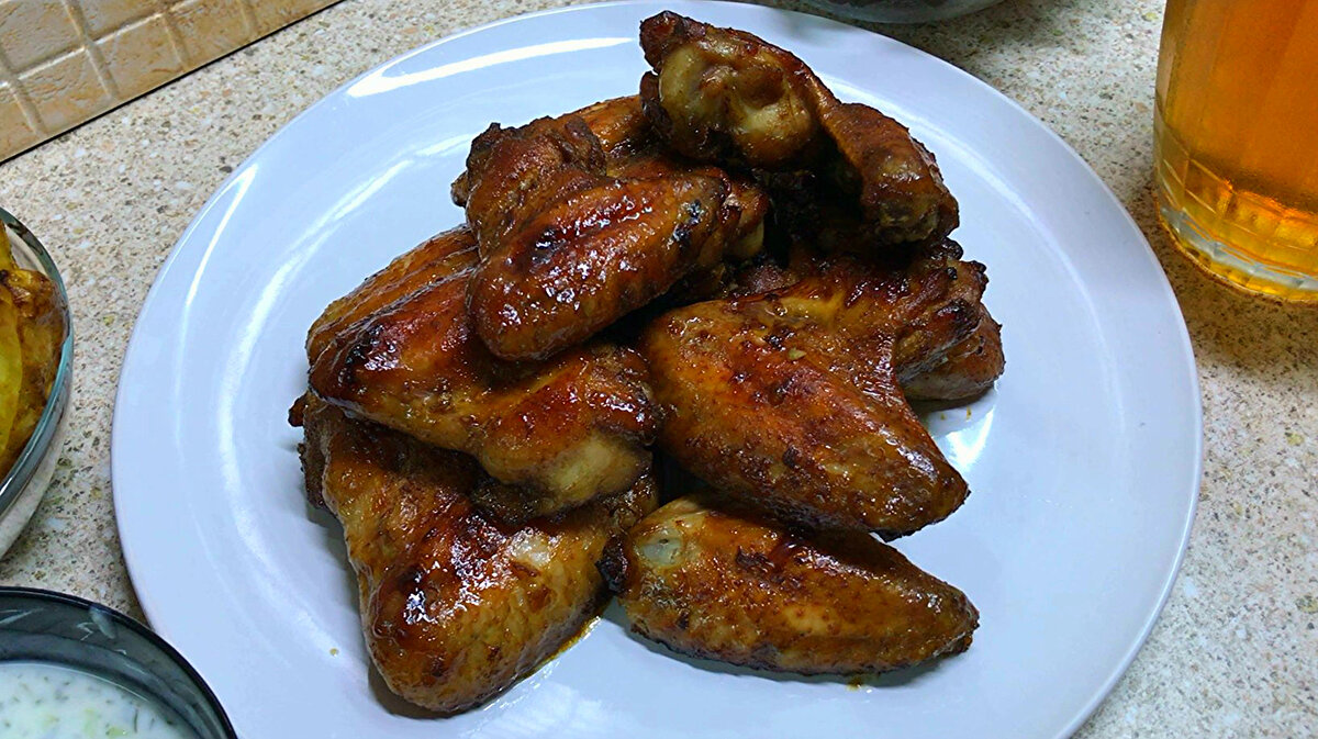 Восхитительные куриные крылышки: просто и вкусно
