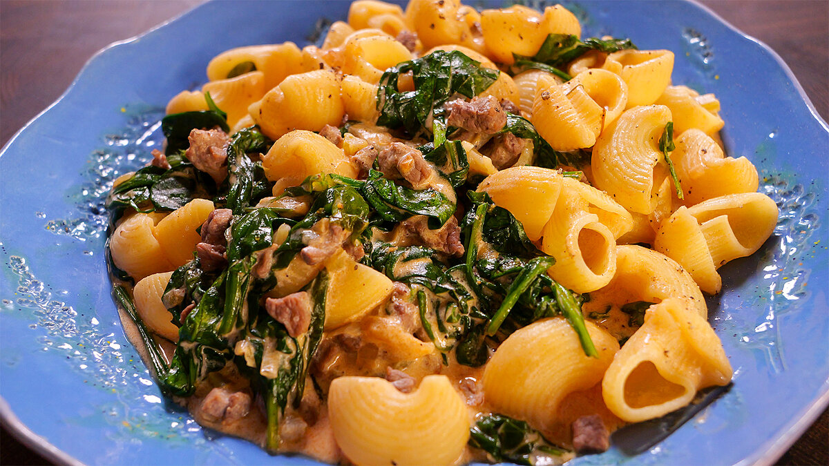 Непревзойденные макароны с мясным соусом для гурманов