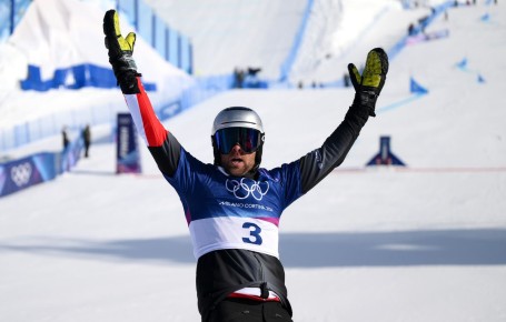 Беньямин Карл снова на вершине: золото Олимпиады в параллельном гигантском слаломе